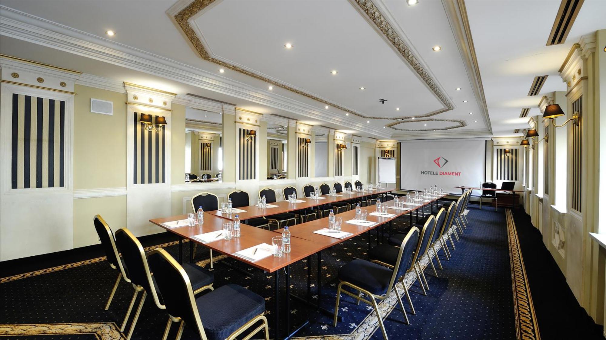 Hotel Diament Arsenal Palace Katowice - Хожув Экстерьер фото