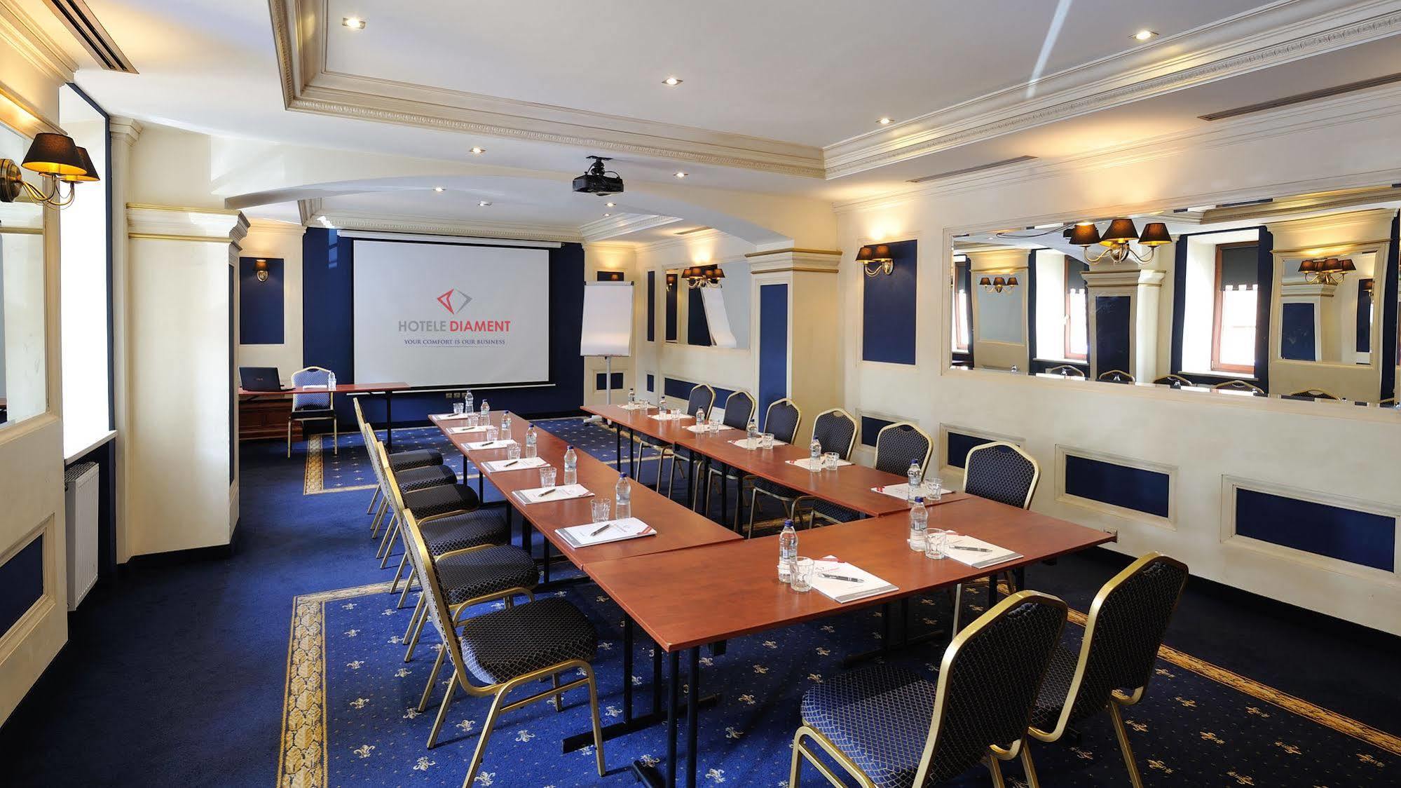 Hotel Diament Arsenal Palace Katowice - Хожув Экстерьер фото